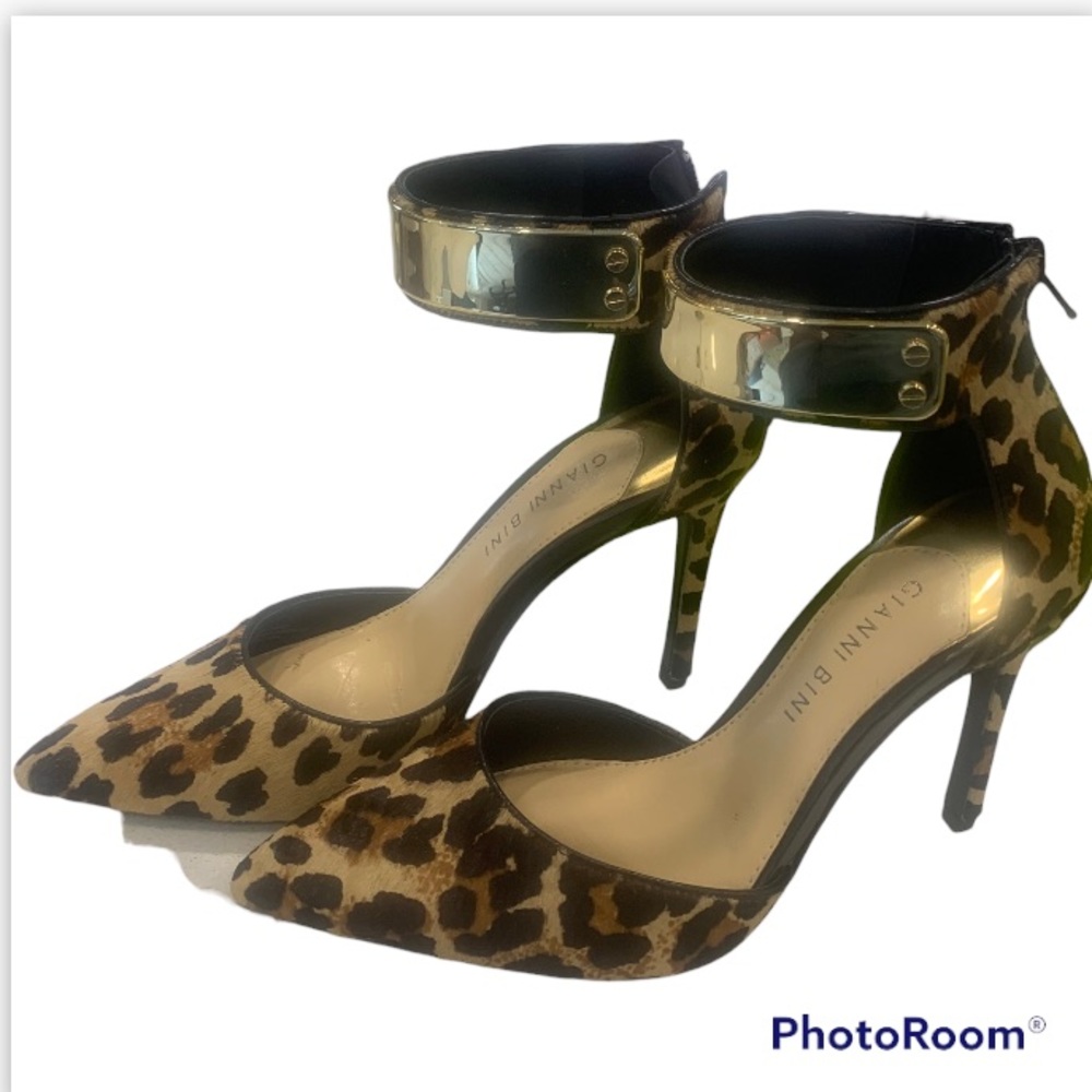Gianni Bini Women Vanessah black leopard high shoes size 7 New in box